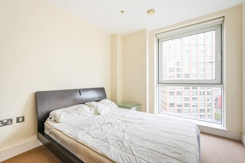Wharfside Point South, E14, Canary... 1 bed flat for sale