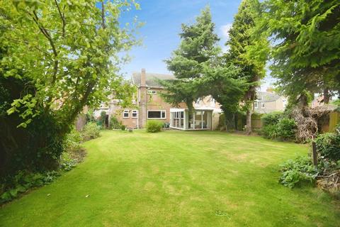 York Road, Wisbech, Cambridgeshire... 3 bed detached house for sale