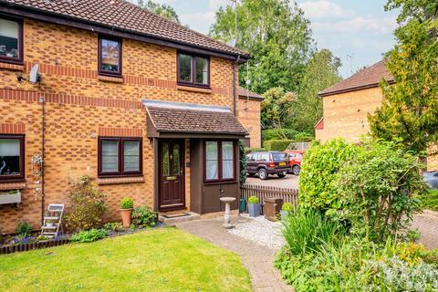 Mercers Row, Hertfordshire AL1 1 bed terraced house for sale