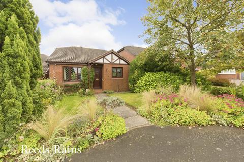 Galbraith Close, Cheshire CW12 2 bed bungalow for sale