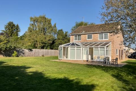 Hautboy Lane, Warmington, PE8 4 bed detached house for sale