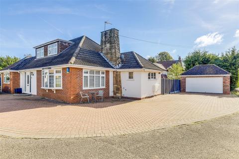 3 bedroom semi-detached bungalow for sale