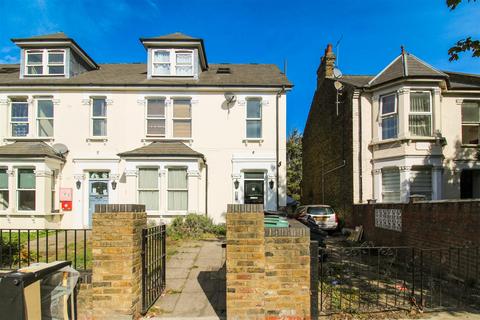 Lansdowne Road, London 1 bed flat for sale