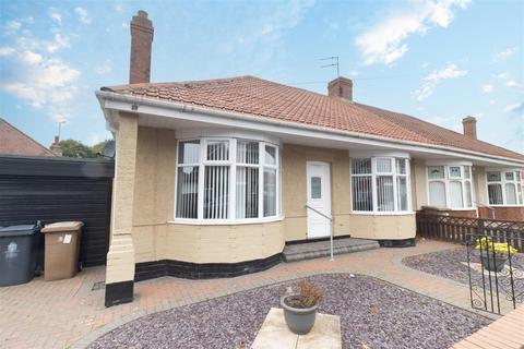 Sheringham Avenue, North Shields 3 bed semi