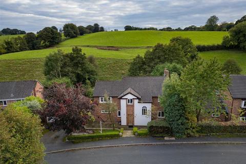 Willowmead Drive, Prestbury... 3 bed detached house for sale