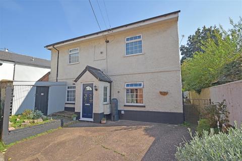 Pound Square, Cullompton 3 bed detached house for sale