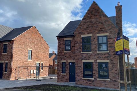 Holly Road, Uttoxeter 4 bed detached house for sale