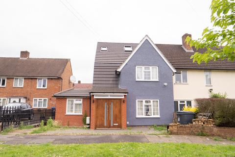 4 bedroom semi-detached house for sale