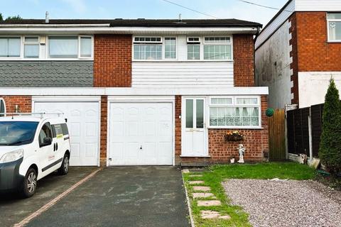 Lindon Road, Brownhills, Walsall WS8 7BH 3 bed semi