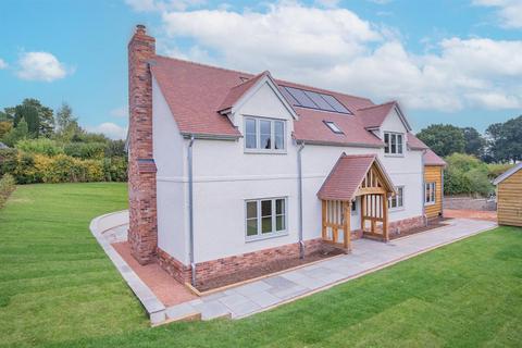 Wrens Nest, Orcop Hill, Hereford... 4 bed detached house for sale