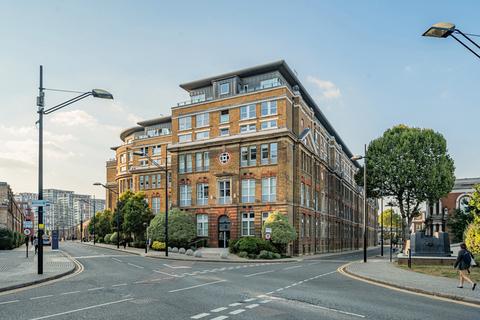Cadogan Road, London 1 bed apartment for sale