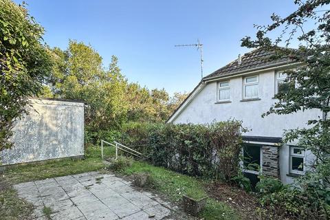 Falmouth 2 bed detached house for sale