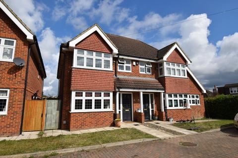 4 bedroom semi-detached house for sale