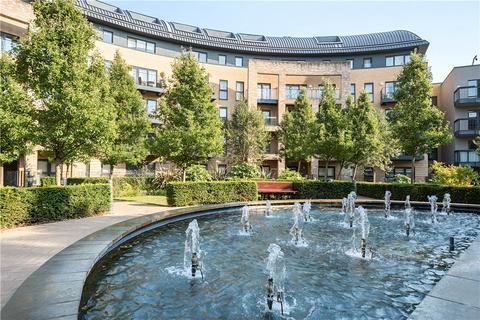 Howard Road, Stanmore, Middlesex 2 bed apartment for sale