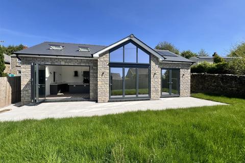 Woodend Road, Drybrook GL17 3 bed detached bungalow for sale