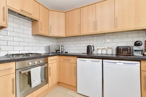 Conifer Gardens, Sutton, Surrey 1 bed ground floor flat for sale