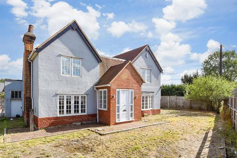 High Road, Thornwood, Essex 4 bed detached house for sale