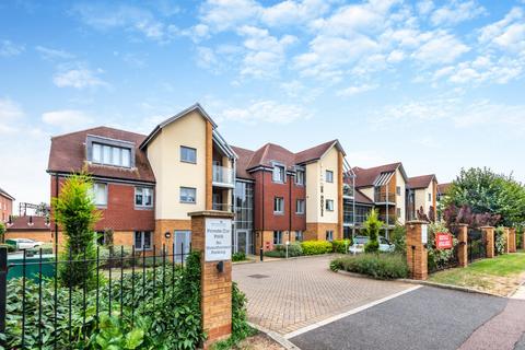 44, 232 London Road, St Albans 2 bed penthouse for sale