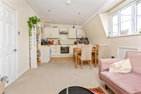 Arlingford Road, London, SW2 2 bed apartment for sale