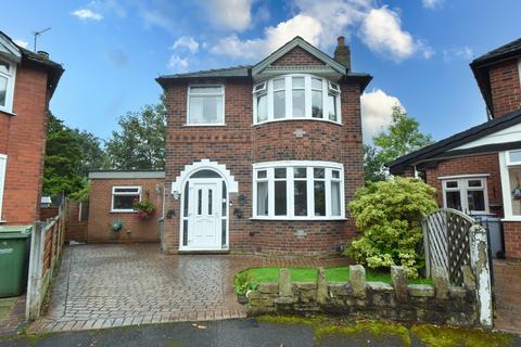 Hodnett Avenue, Flixton, M41 3 bed detached house for sale