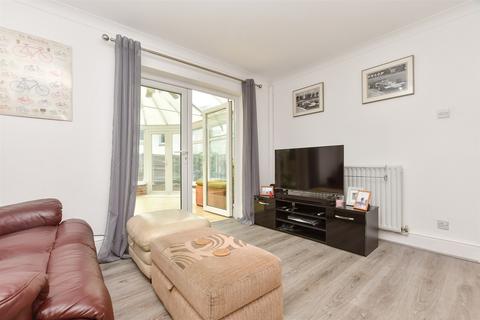 Bakers Way, Capel, Dorking, Surrey 1 bed semi