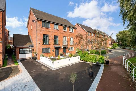 Millington Gardens, Lymm WA13 4 bed house for sale