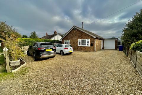 Clough Road, Gosberton Risegate 2 bed detached bungalow for sale