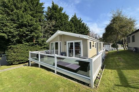 3 bedroom lodge for sale