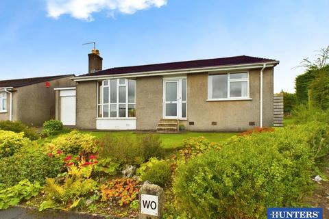 Silver Howe Close, Kendal 3 bed detached bungalow for sale