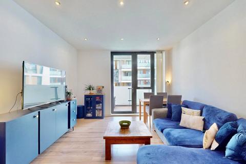 Quebec Way, London, SE16 1 bed apartment for sale