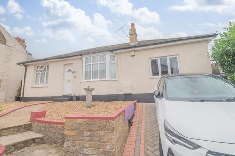 Newington Road, Ramsgate, CT12 5 bed detached bungalow for sale