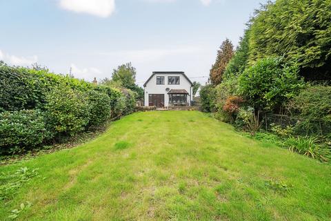 Haughurst Hill, Tadley RG26 5 bed detached house for sale