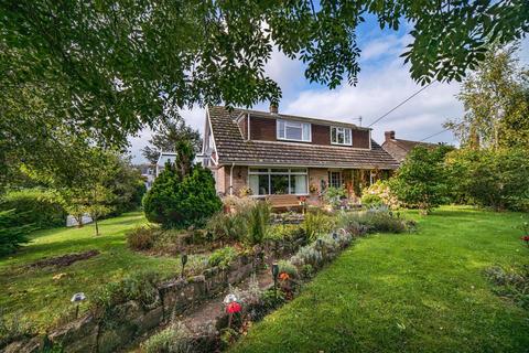 Blackwater, Isle of Wight 4 bed detached house for sale