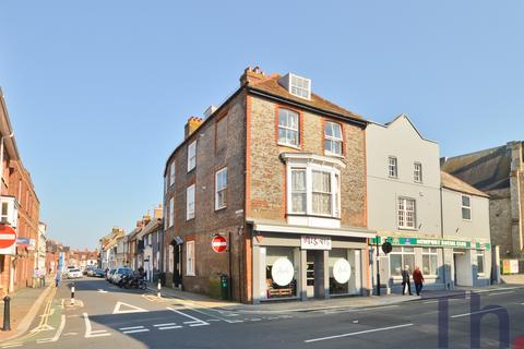 29A Lugley Street, Newport PO30 1 bed flat for sale