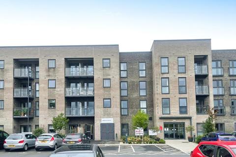 Lowry Way, Swindon SN3 2 bed apartment for sale