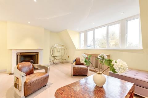 Elm Park Gardens, London, SW10 2 bed apartment for sale