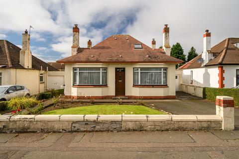 4 bedroom detached bungalow for sale