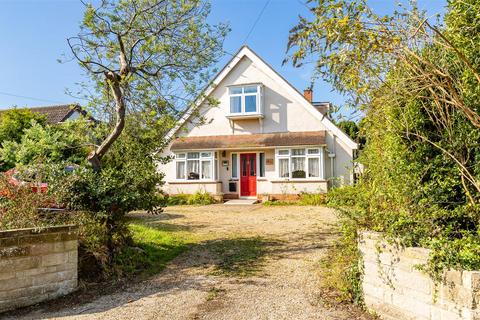 Bembridge, Isle of Wight 6 bed detached house for sale