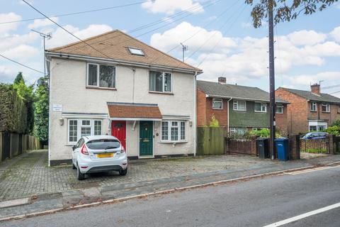 Upper Hale Road, Farnham, Surrey, GU9 1 bed apartment for sale