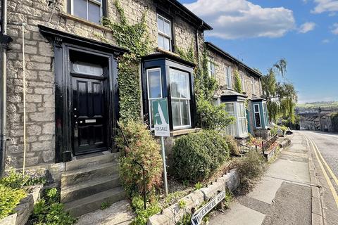 Windermere Road, Kendal LA9 2 bed terraced house for sale