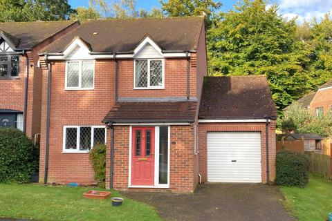 The Thorns, Marlborough, SN8 1DY 3 bed detached house for sale