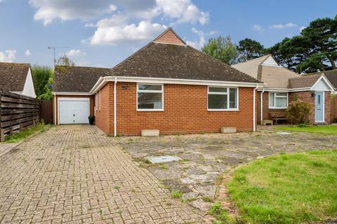 Thrusloes, Aldwick Felds, PO21 3 bed detached house for sale