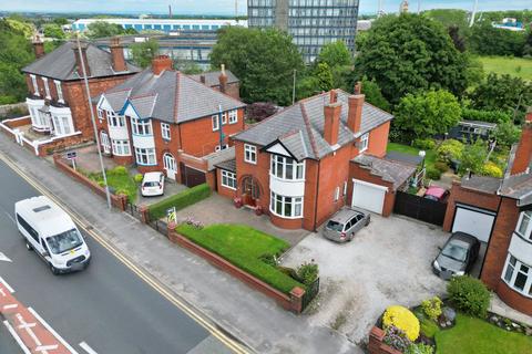 Prescot Road, St. Helens, WA10 4 bed detached house for sale