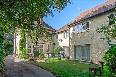 Denham Place, Park Avenue, Watford 1 bed apartment for sale