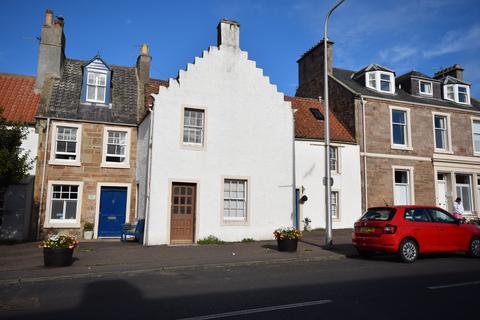 High Street North, Crail KY10 2 bed apartment for sale