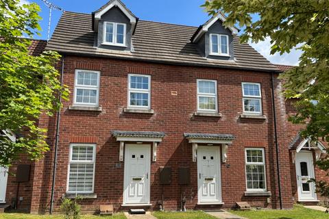 The Hayfields, Spalding... 3 bed terraced house for sale