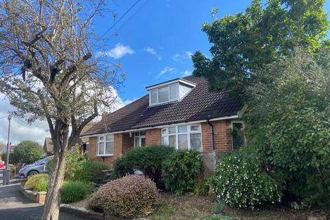 Elizabeth Drive, Oadby, Leicester 4 bed detached bungalow for sale