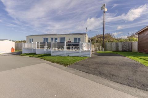 Ocean Edge Moneyclose Lane, Morecambe... 2 bed bungalow for sale