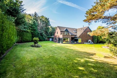 Carnoustie, Usworth, Washington, NE37 5 bed detached house for sale