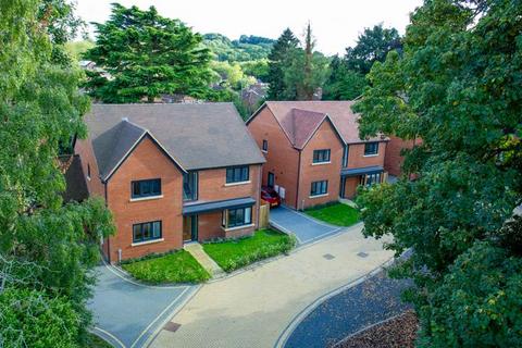 Astbury Close, Daventry 5 bed house for sale